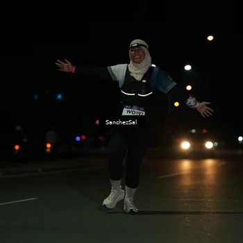 Runner Photo 7681001