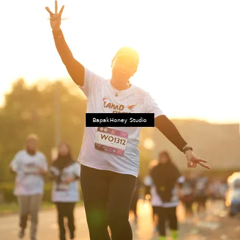 Runner Photo 7681005