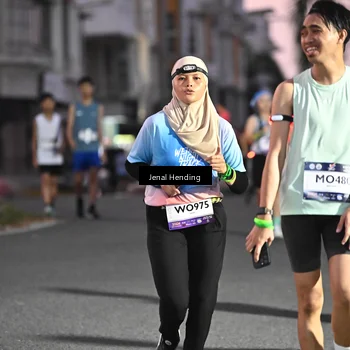 Runner Photo 7681026
