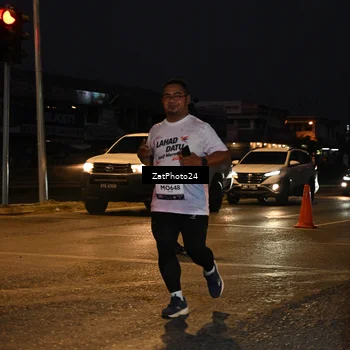 Runner Photo 7681029