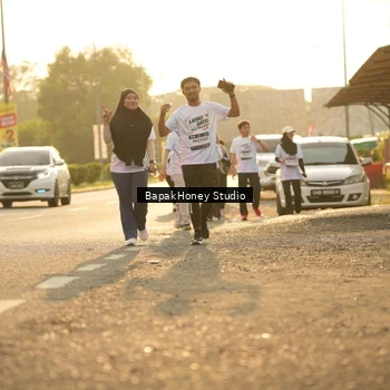 Runner Photo 7681052
