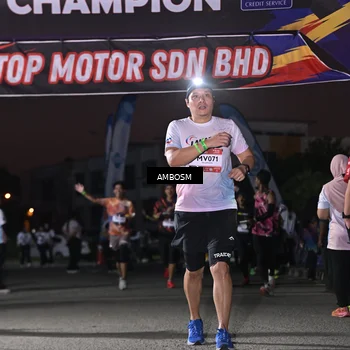 Runner Photo 7681071