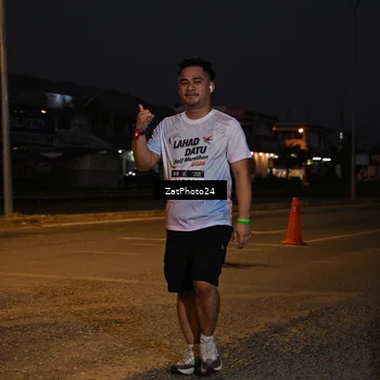 Runner Photo 7681072