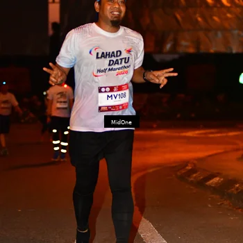 Runner Photo 7681100