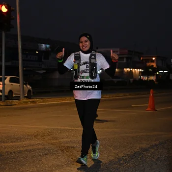 Runner Photo 7681102