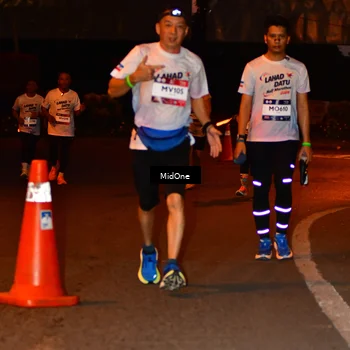 Runner Photo 7681105