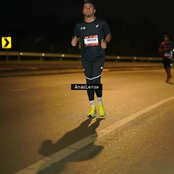 Runner Photo 7681109