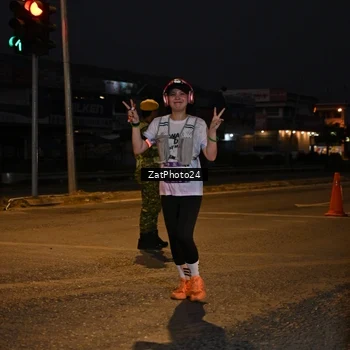Runner Photo 7681121