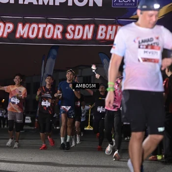 Runner Photo 7681148