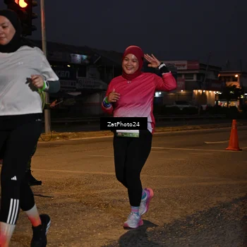 Runner Photo 7681156