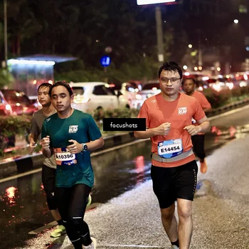 Runner Photo 7681157