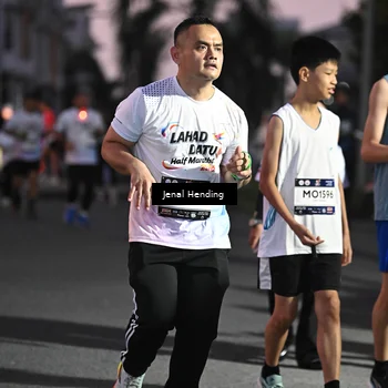 Runner Photo 7681169