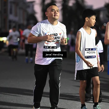 Runner Photo 7681178
