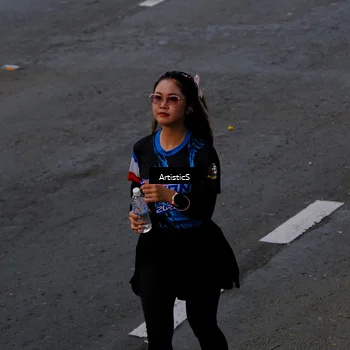 Runner Photo 7681204