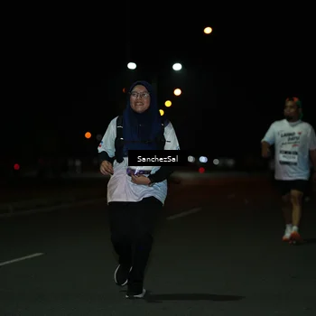 Runner Photo 7681230