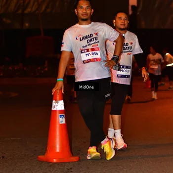 Runner Photo 7681257