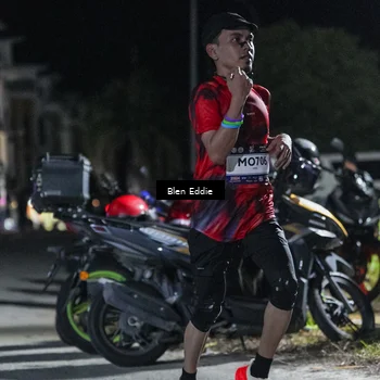 Runner Photo 7681258