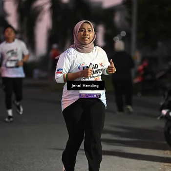 Runner Photo 7681263