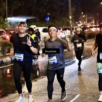 Runner Photo 7681268