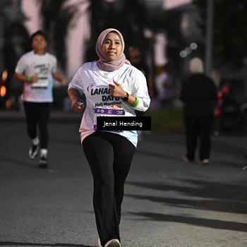 Runner Photo 7681269