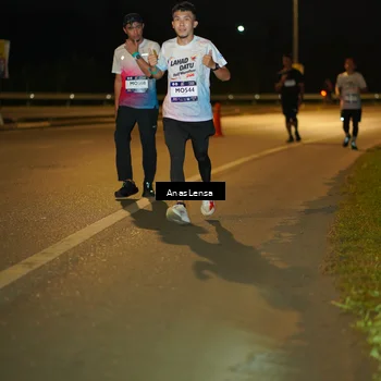 Runner Photo 7681280