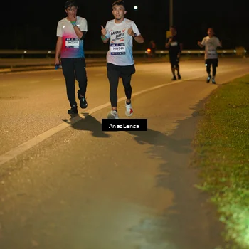 Runner Photo 7681281