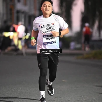 Runner Photo 7681315