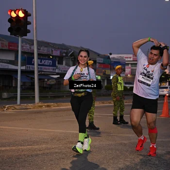 Runner Photo 7681324