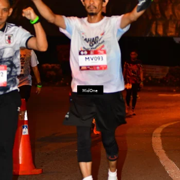 Runner Photo 7681328