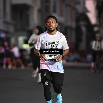 Runner Photo 7681334