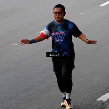 Runner Photo 7681337