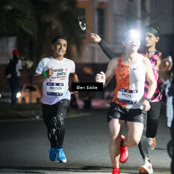 Runner Photo 7681347