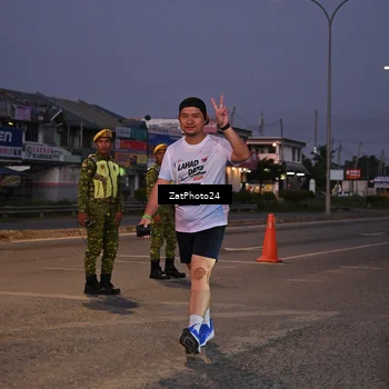 Runner Photo 7681349