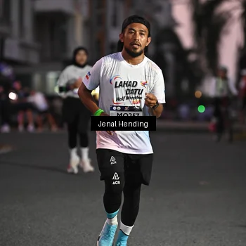 Runner Photo 7681362