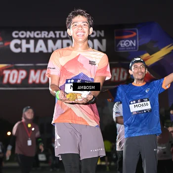 Runner Photo 7681375
