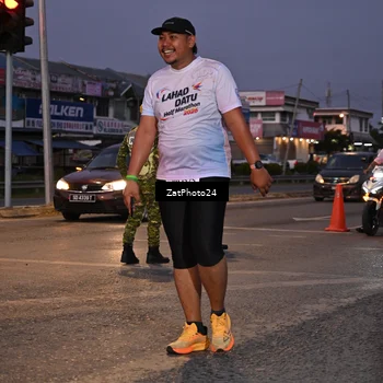 Runner Photo 7681384