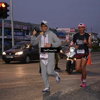 Runner Photo 7681386
