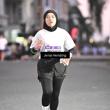 Runner Photo 7681411