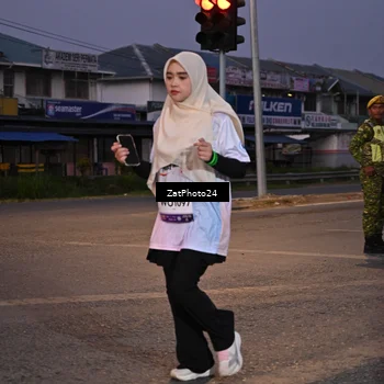Runner Photo 7681422