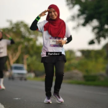 Runner Photo 7681426