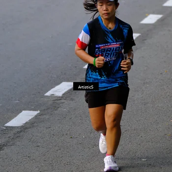 Runner Photo 7681432
