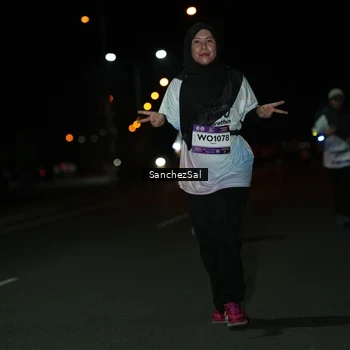 Runner Photo 7681462