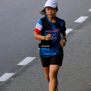 Runner Photo 7681473