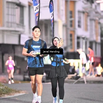 Runner Photo 7681483