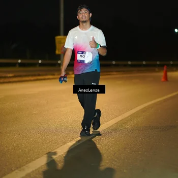 Runner Photo 7681504