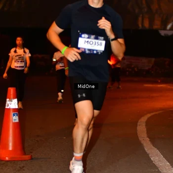 Runner Photo 7681513