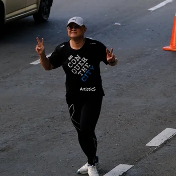 Runner Photo 7681559