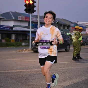 Runner Photo 7681579