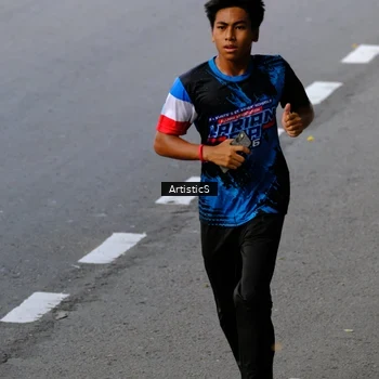 Runner Photo 7681584