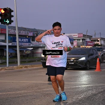 Runner Photo 7681588